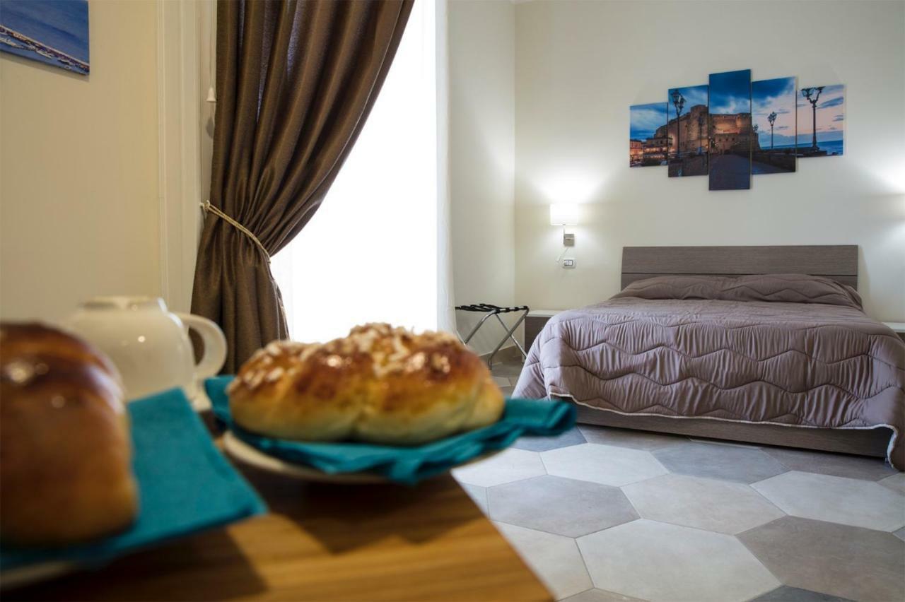 B&B La Dimora Del Conte Nápoly Kültér fotó