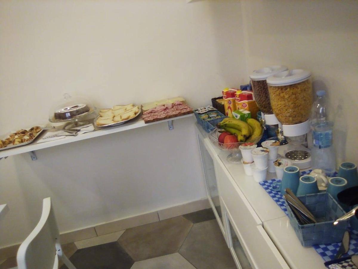B&B La Dimora Del Conte Nápoly Kültér fotó